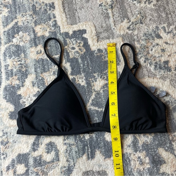 AE Black Triangle Bralette - Picture 3 of 5